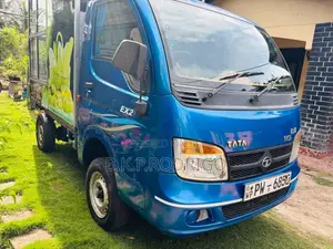 Tata Dimo Batta 2013 Lorry (Used)