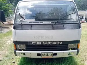 Mitsubishi Canter 1989 Lorry (Used)