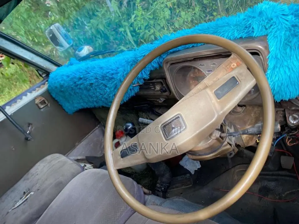 Toyota Lh30 1980 Van (Used)