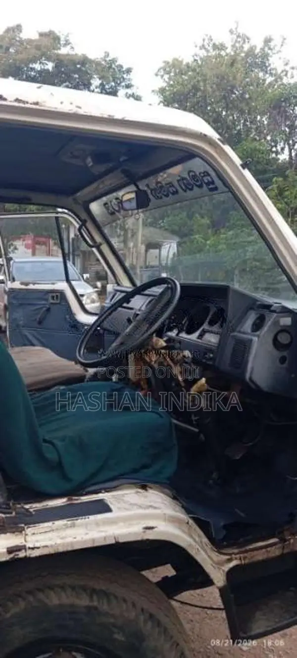 Toyota Dyna 1988 Lorry (Used)