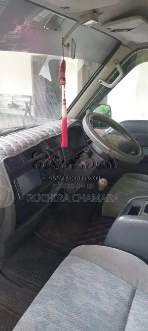 Nissan Vanette 2001 Van (Used)