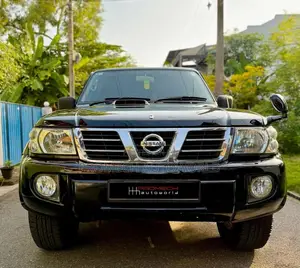Nissan Patrol Y61 2004 SUV (Used)