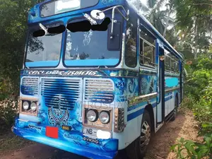 Ashok-Leyland Lynx 2013 Bus (Used)