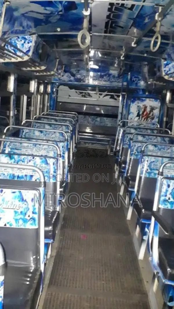 Ashok-Leyland Lynx 2013 Bus (Used)