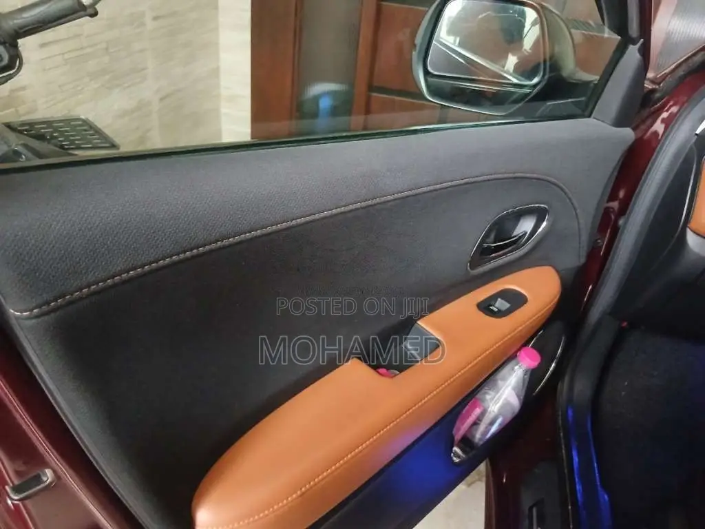 Honda Vezel 2014 SUV (Used)