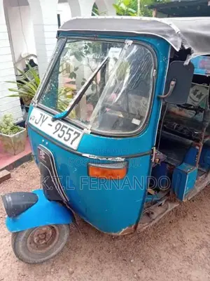 Bajaj 2 Stroke 2005 Three Wheel (Used)
