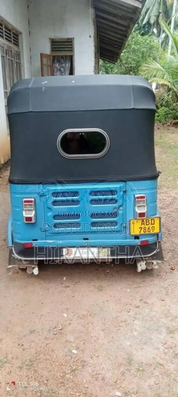 Bajaj RE 2016 Three Wheel (Used)