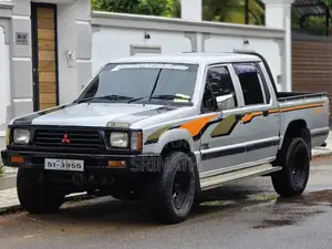 Mitsubishi L200 1990 Pickup (Used)