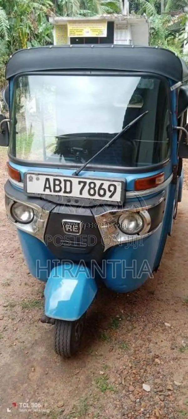Bajaj RE 2016 Three Wheel (Used)