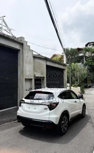Honda Vezel RS 2018 SUV (Used)