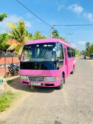 Mitsubishi Rosa 2012 Bus (Used)