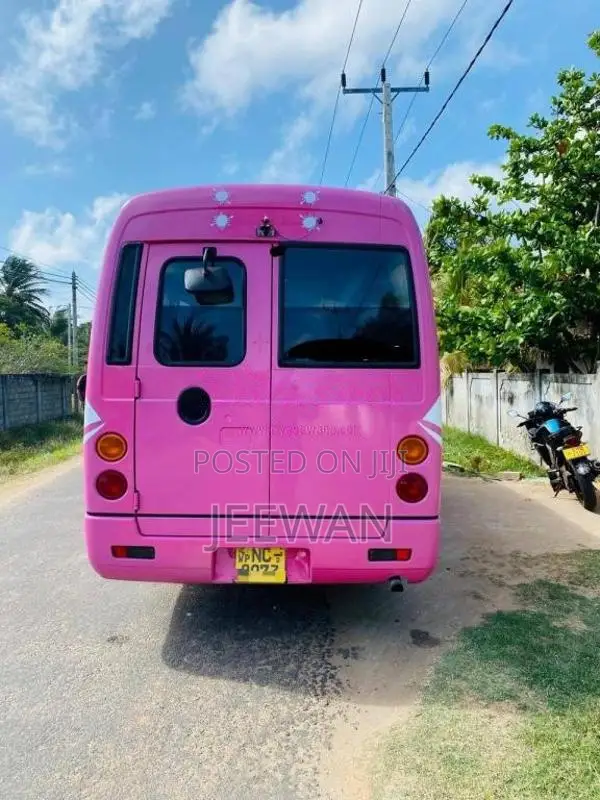 Mitsubishi Rosa 2012 Bus (Used)