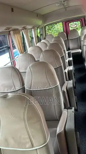 Mitsubishi Rosa 2012 Bus (Used)