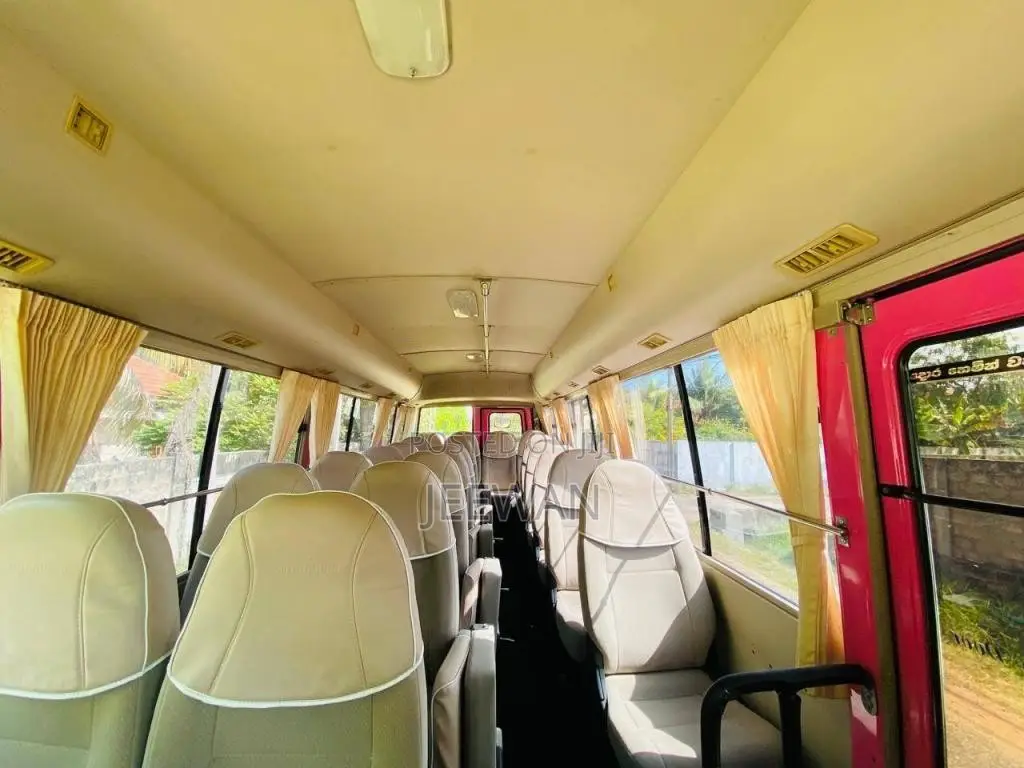 Mitsubishi Rosa 2012 Bus (Used)
