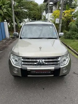 Mitsubishi Montero V93 2010 SUV (Used)