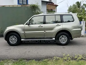 Mitsubishi Montero V93 2010 SUV (Used)