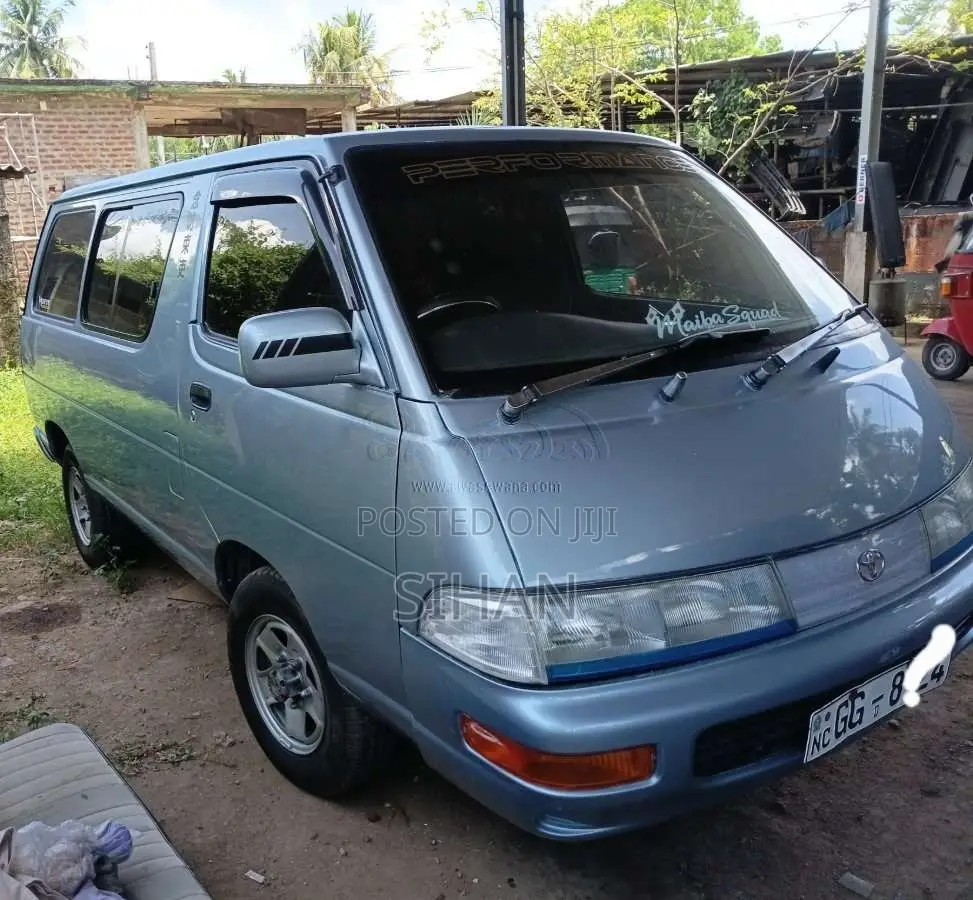 Toyota TownAce Lotto 1998 Van (Used)