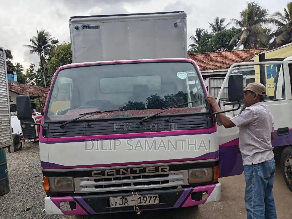 Eicher Eicher 2005 Lorry (Used)