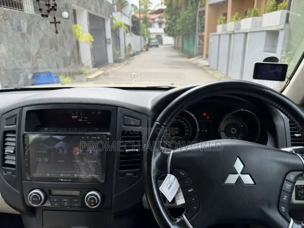 Mitsubishi Montero V93 2010 SUV (Used)