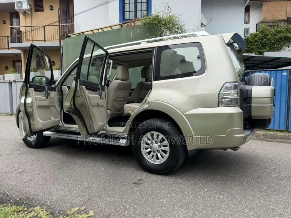 Mitsubishi Montero V93 2010 SUV (Used)