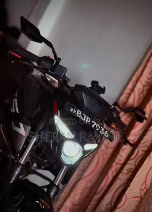 Bajaj Pulsar N160 2025 Motorbike (Used)