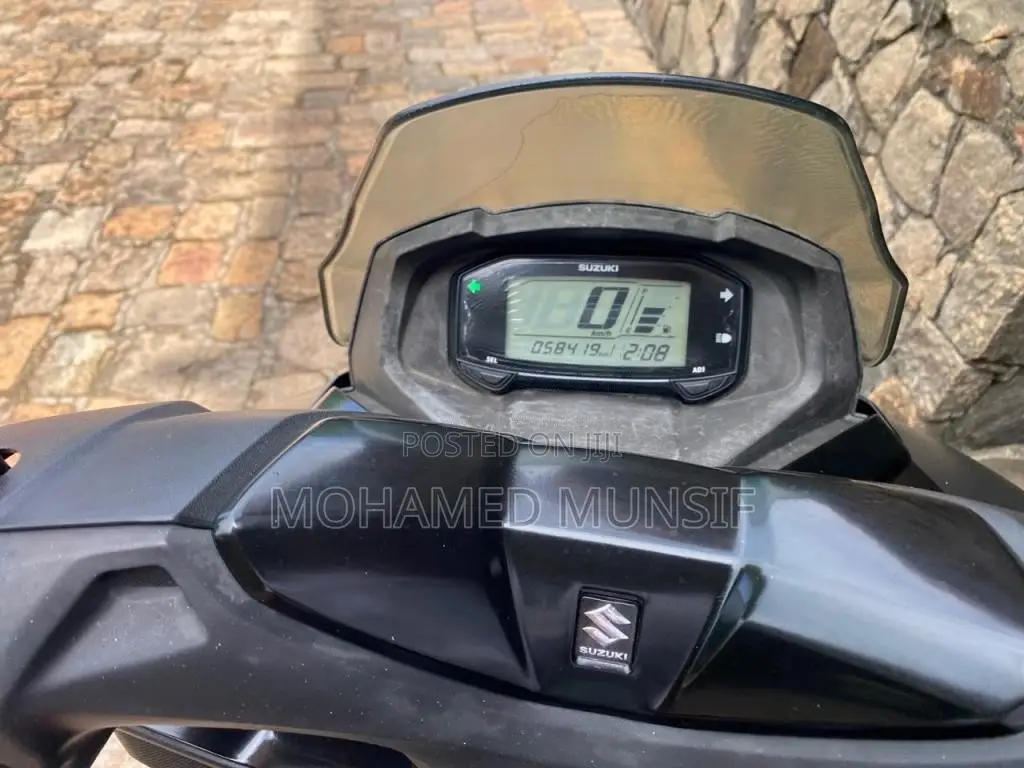 Suzuki BURGMAN 2020 Motorbike (Used)