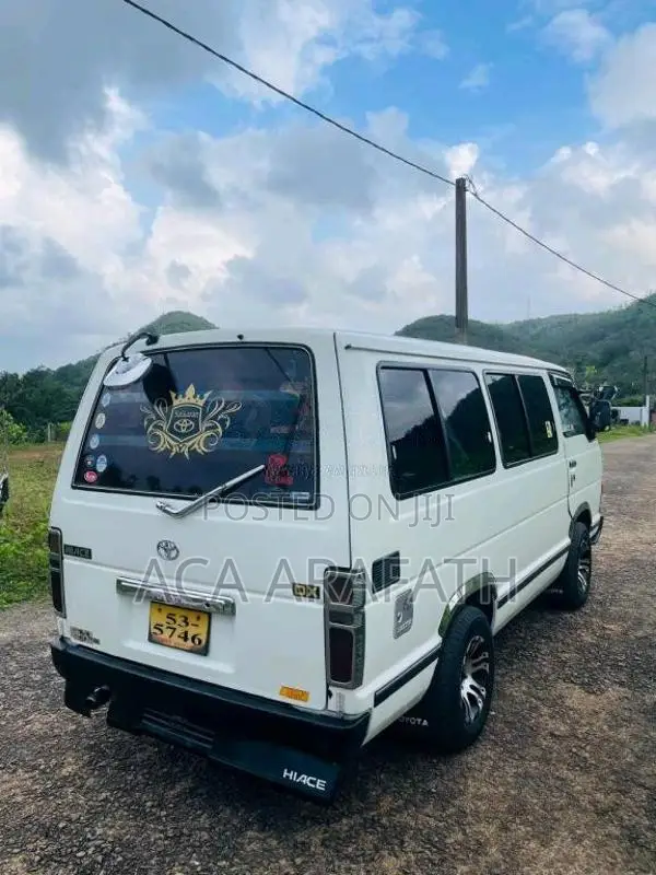 Toyota Shell 1989 Van (Used)