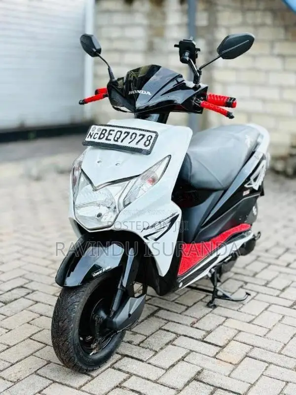 Honda Dio 2016 Motorbike (Used)