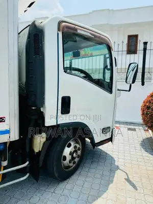 Isuzu Freezer 14.5Ft 2007 Lorry (Used)