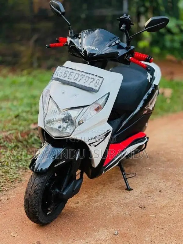 Honda Dio 2016 Motorbike (Used)
