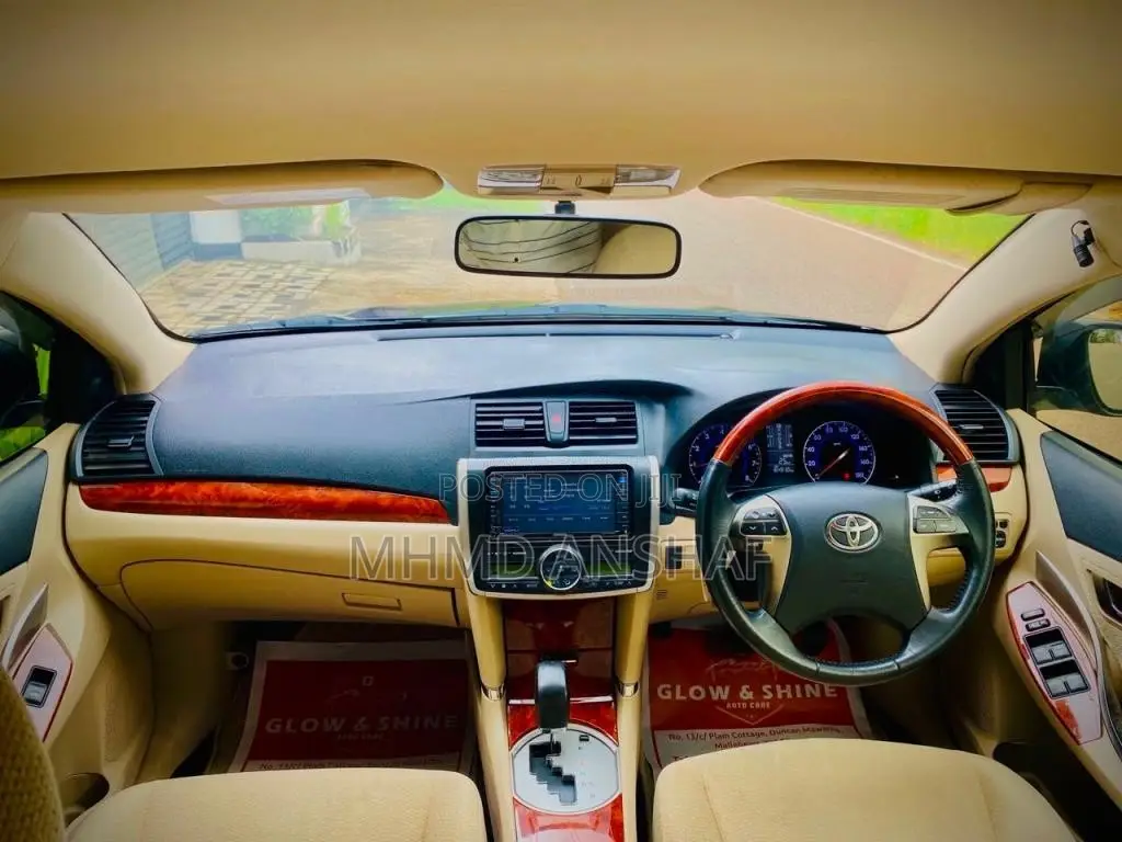 Toyota Premio 2013 Car (Used)