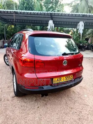 Volkswagen Tiguan 2012 SUV (Used)