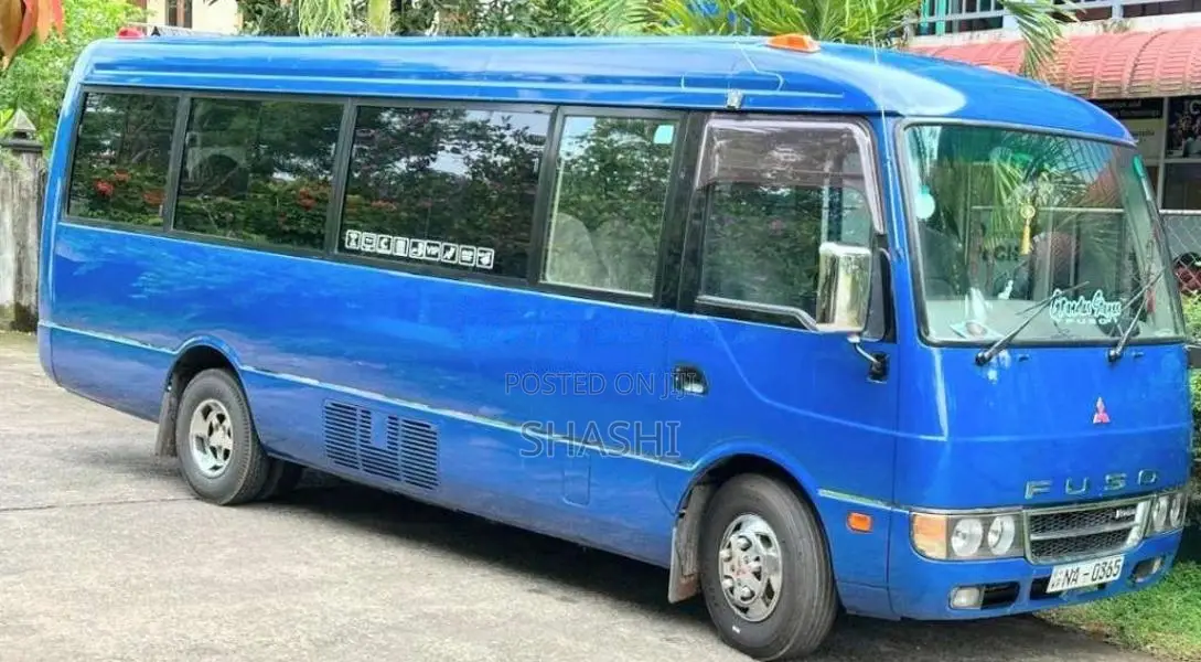 Mitsubishi Rosa Custom 1999 Bus (Used)