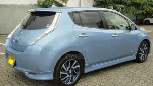 Nissan LEAF AERO AZEO 2013 Car (Used)