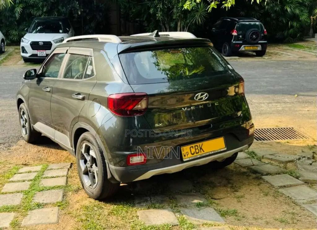 Hyundai Venue 2019 SUV (Used)