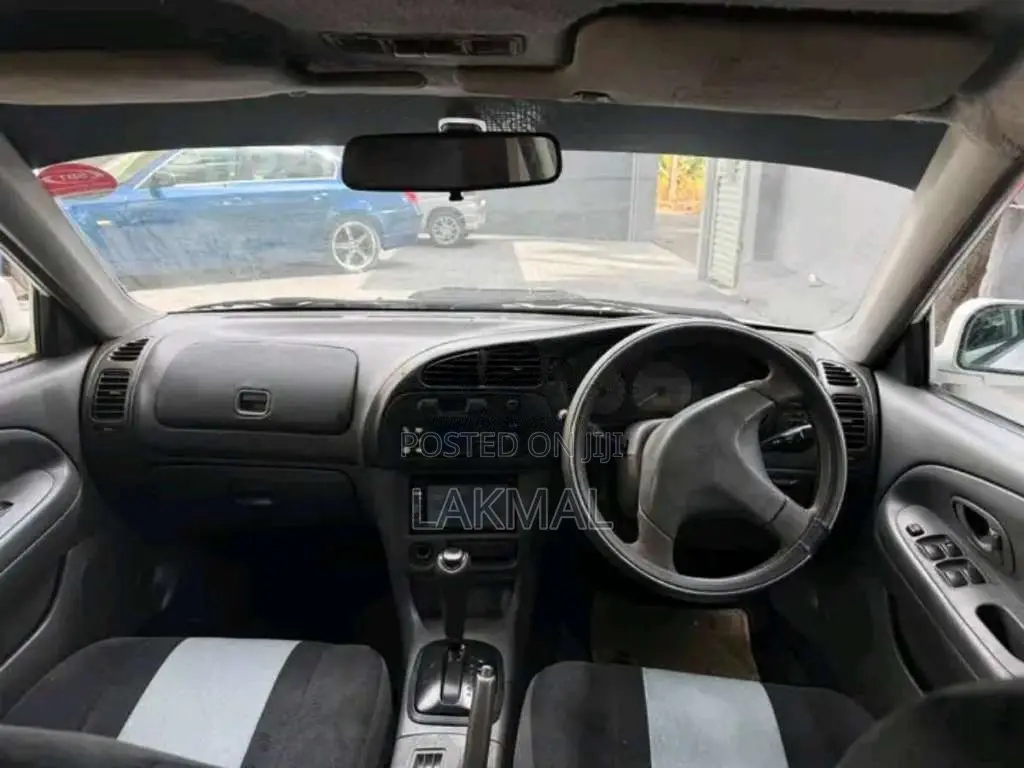 Mitsubishi Lancer CK8 1997 Car (Used)
