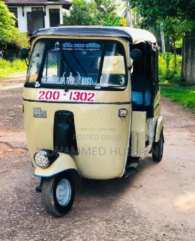 Bajaj RE 2 STROKE 1994 Three Wheel (Used)