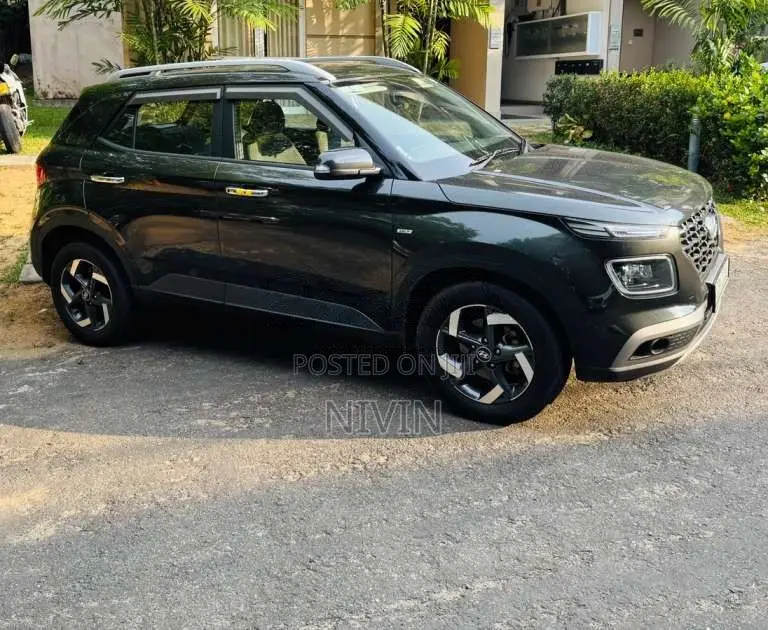 Hyundai Venue 2019 SUV (Used)