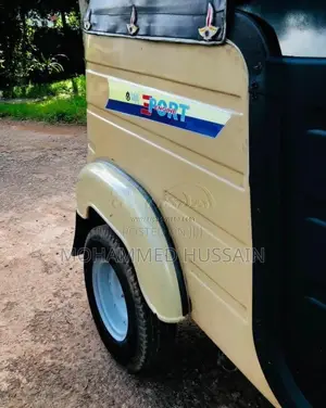 Bajaj RE 2 STROKE 1994 Three Wheel (Used)