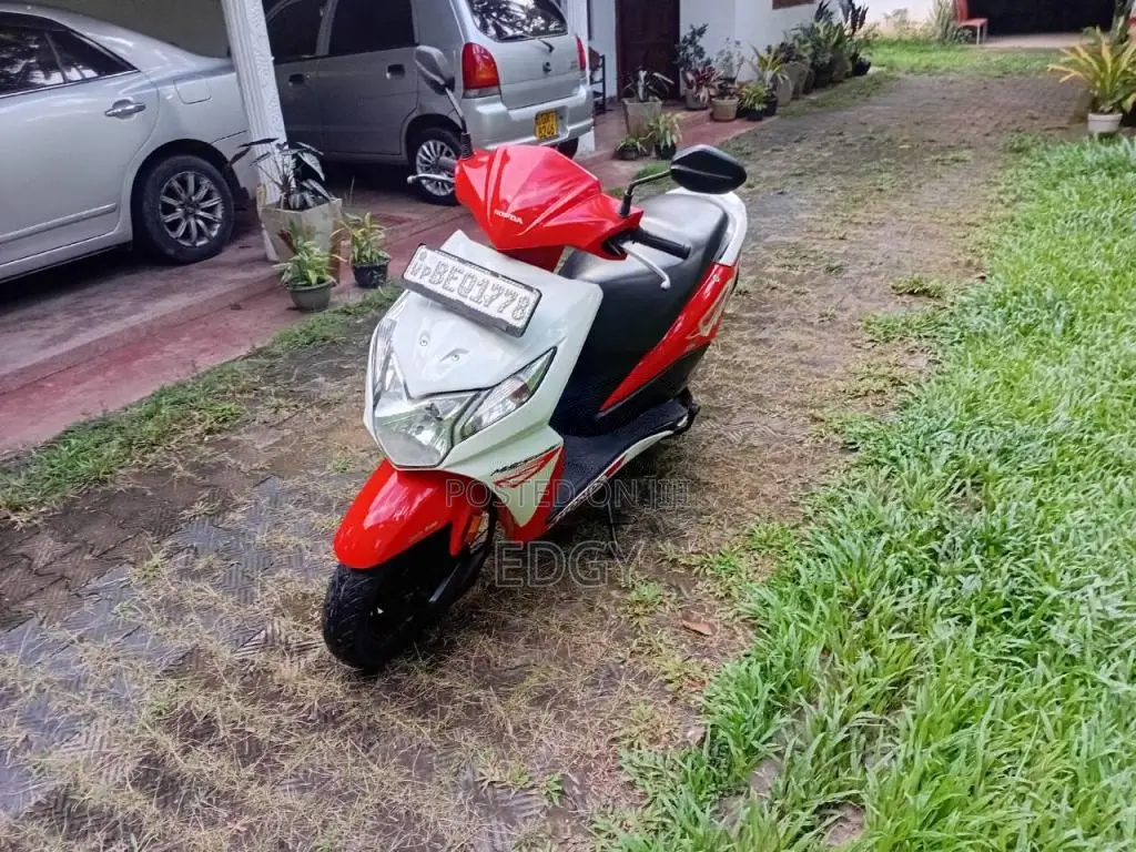 Honda Dio 2017 Motorbike (Used)