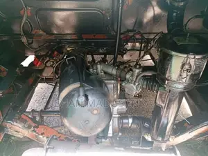 Bajaj 2 Stroke 2004 Three Wheel (Used)