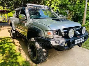 Toyota Hilux 1993 Pickup (Used)