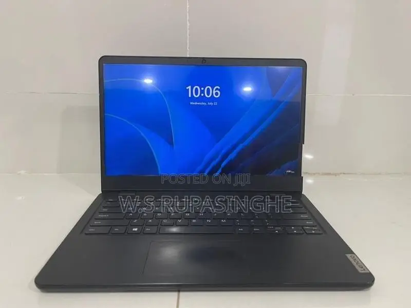 Lenovo AMD Radeon Laptop