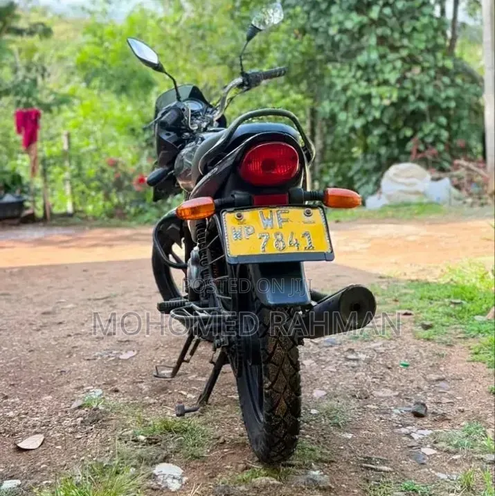 Bajaj Platina 125 2010 Black