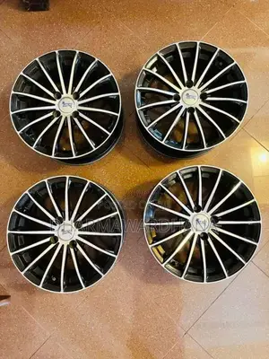 USR 15” Alloy Wheels for Car
