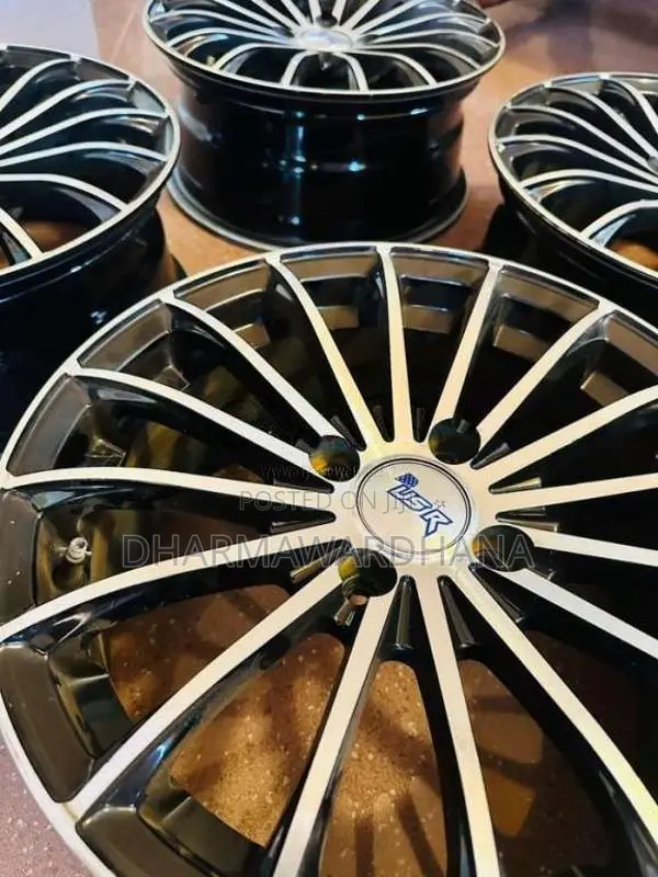 USR 15” Alloy Wheels for Car