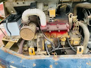 Komatsu 30-5 2000 Heavy-Duty (Used)