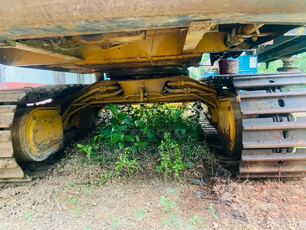 Komatsu 30-5 2000 Heavy-Duty (Used)