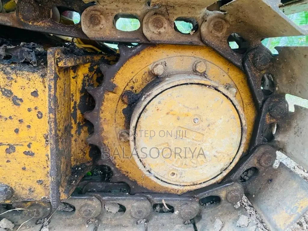 Komatsu 30-5 2000 Heavy-Duty (Used)