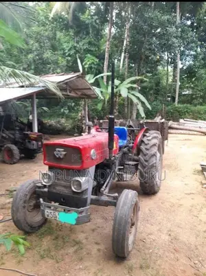 Massey-Ferguson 135 1997 Tractor (Used)